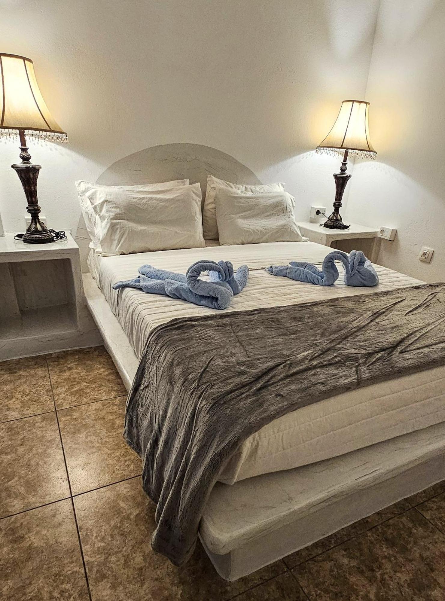 Pleasure Seaside Rooms Perissa  Exterior foto